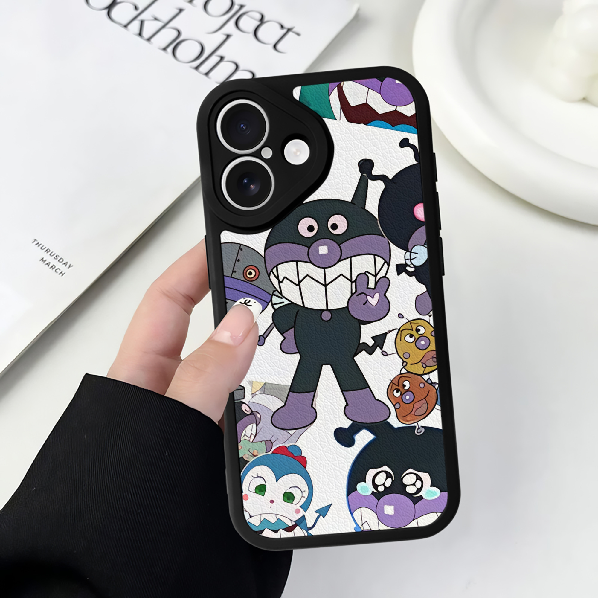 （画像用） アンパンマン Anpanman 【iPhone 16シリーズ対応】シリコンスマホケース（レザー調） 材質：シリコン
